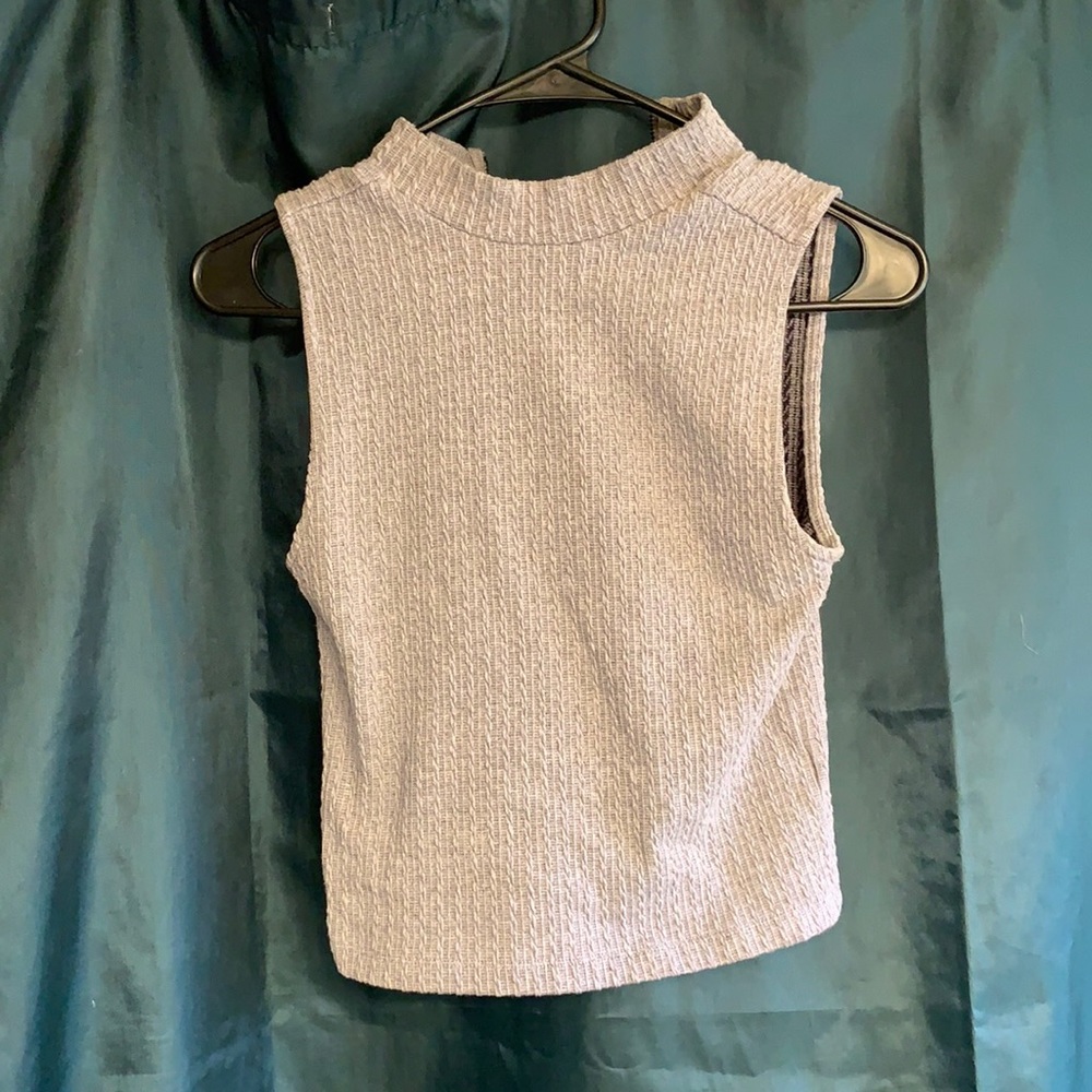 Forever 21 Mock Neck Sleeveless sweater/top